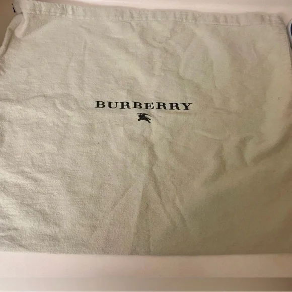 Burberry Dust Bag 20 by 16 - Picture 1 of 3